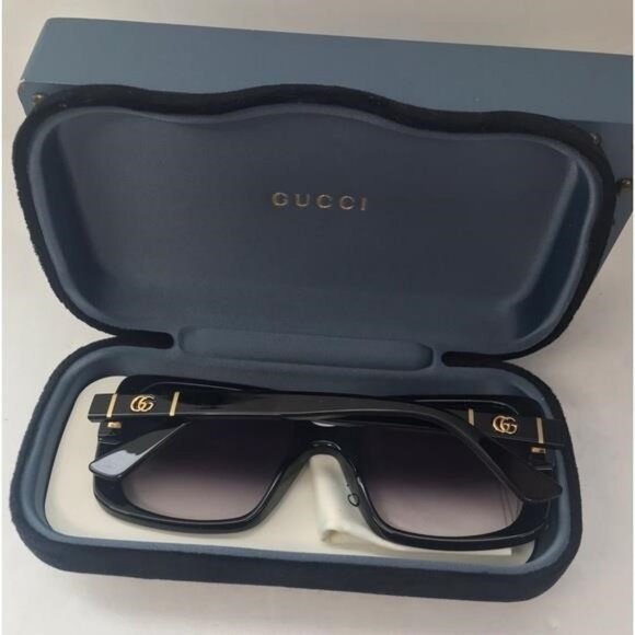 Authentic Gucci Grey Gradient Square Ladies Sunglasses GG0632S 001 main image 10
